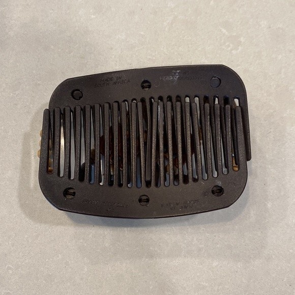 Original Beaded Hair Combs Quality
Stones/Beads Patent & Made In South Africa - Picture 7 of 9